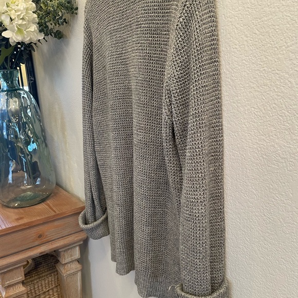 Oversized Tunic Sweater - Picture 3 of 6